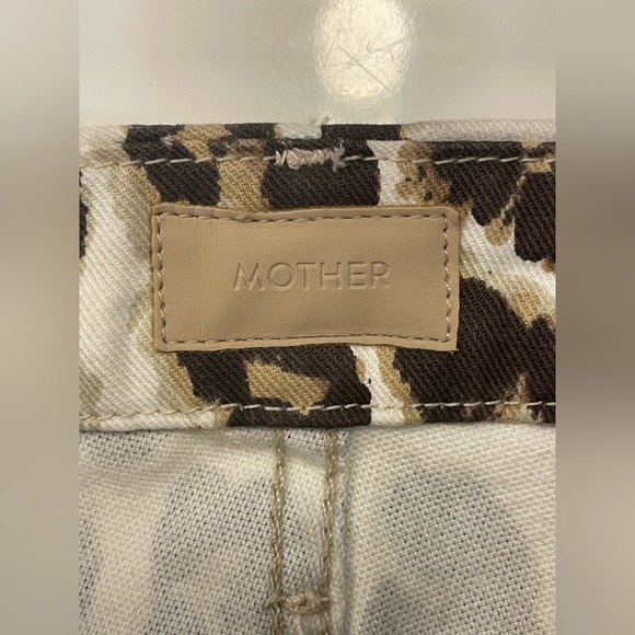 MOTHER High-Waist Looker Ankle Fray Leopard Skinny Jeans in Touch of Tiger 24 - Picture 3 of 10